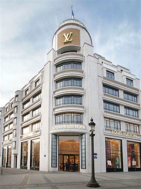 louis vuitton champs elysees store.